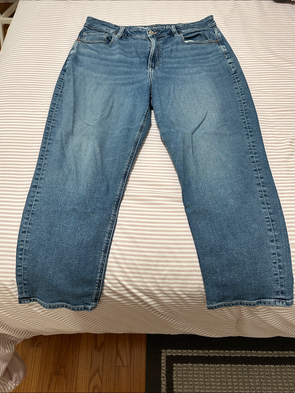 American Eagle Outfitters Women's Cropped Mom Jeans In Blue Wash